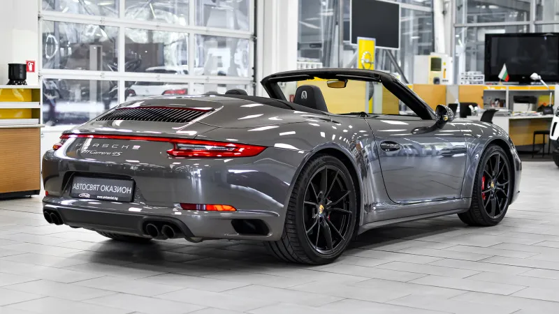 Porsche 911 Carrera 4S Cabriolet Image 6