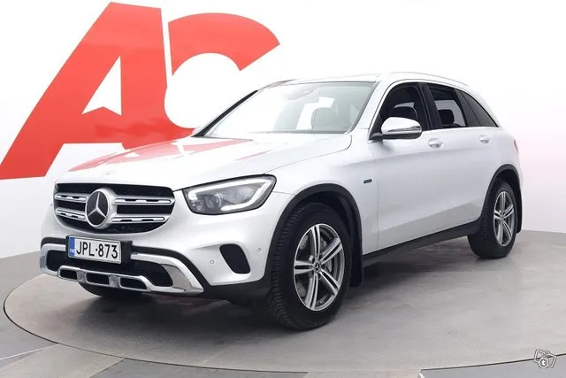 Mercedes-Benz GLC 300 e 4MATIC A Business EQ Power - 1-OM SU Image 1